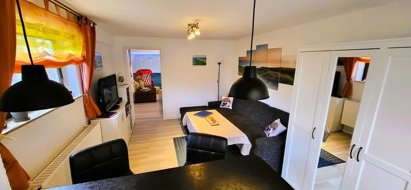 Tolle Souterrainwohnung mitten auf der Insel Rügen in Dorfrandlage bei Bergen - Image 1