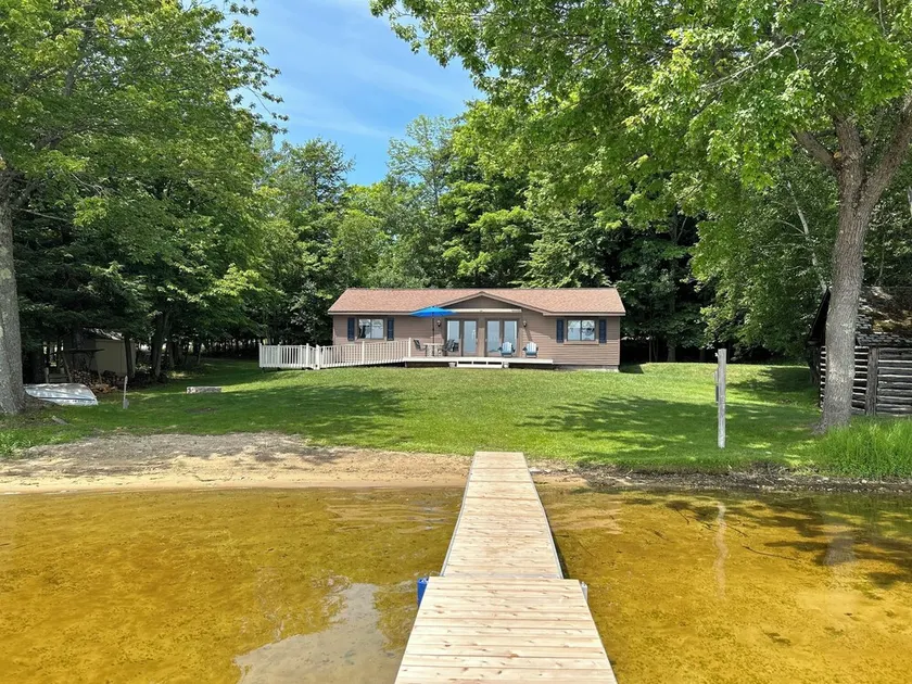 Lakefront Cottage on South Manistique Lake - Image 1