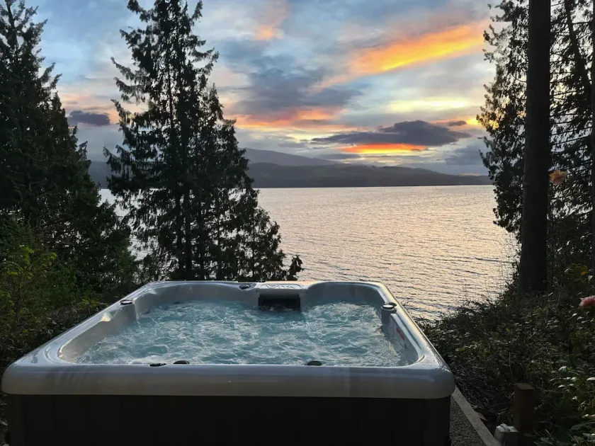 Private Waterfront Spa Retreat + Movie Theater - Image 1