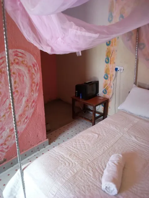 Enkishomi Hotel - Image 1