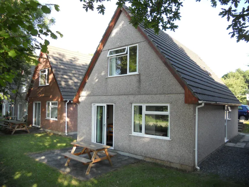 Geräumige Wohnung in ländlicher Umgebung - Image 1