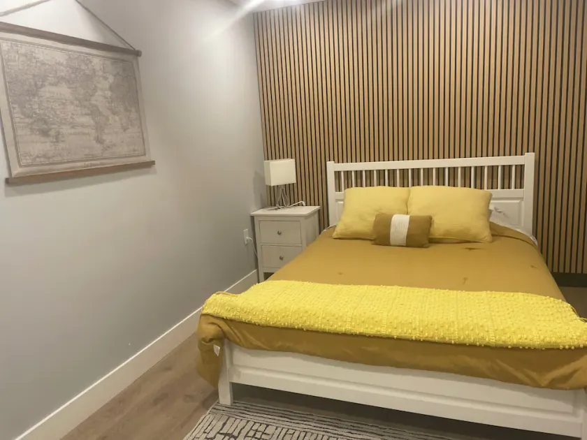 Rustic modern garden level suite - Image 1