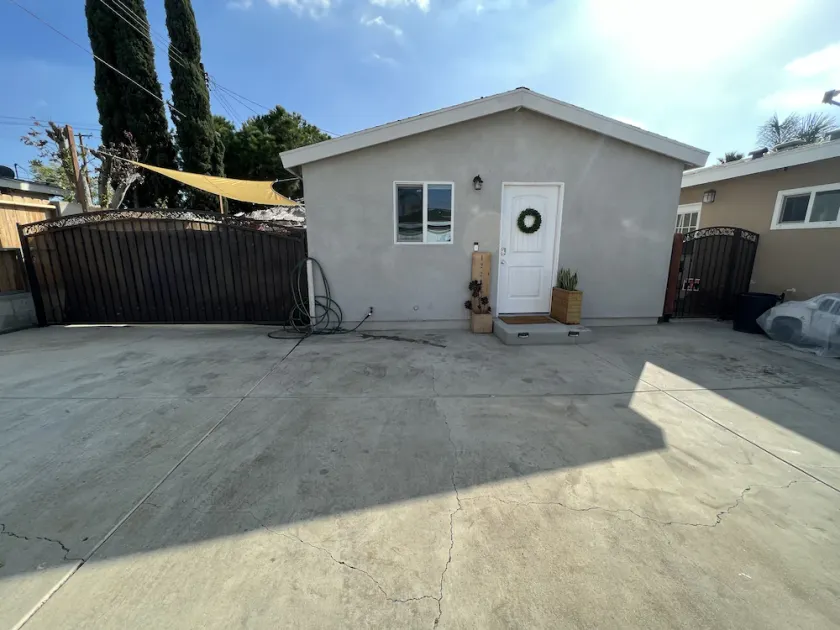 La Casita de Whittier, private unit 1bed washer/dryer - Image 1