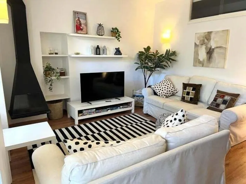 Appartement 2 ch. Cheminée, WiFi et Animaux acceptés - Image 1