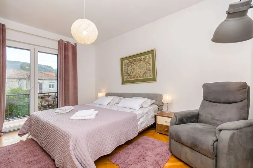 Apartments In Center - Image 1