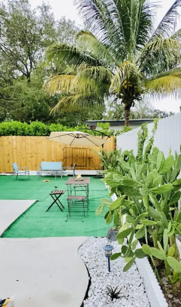 Soccer Fun Hub Home, Pets Welcome, 4 Cars Parking, Private Patio Prime Location - Image 1