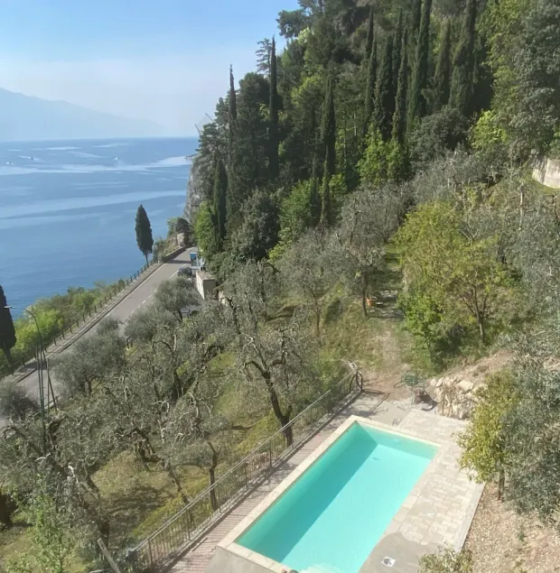 Apartment Villa in Limone Sul Garda - Image 1