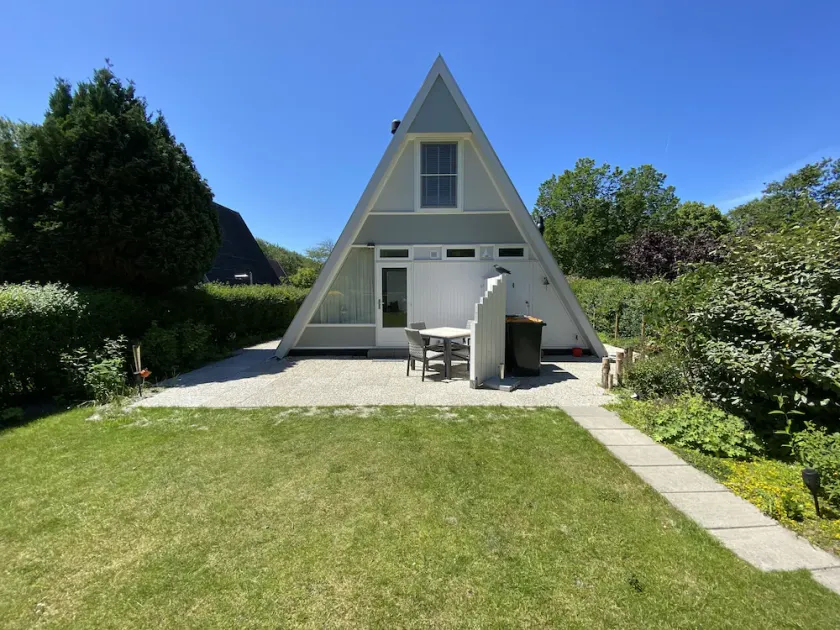 Modernly furnished and renovated house (2021) on the Grevelingenmeer. - Image 1