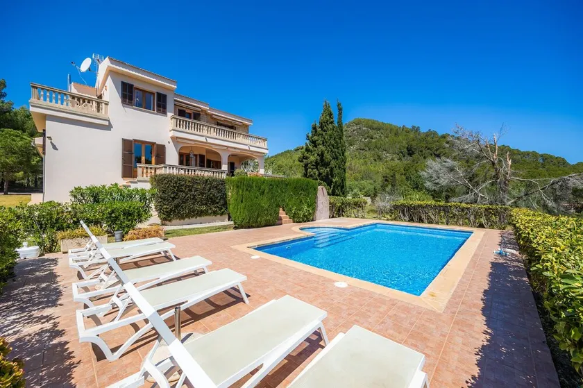 Country House 'Ceguer Mhm' with Private Pool, Private Terrace and Wi-Fi - Image 1