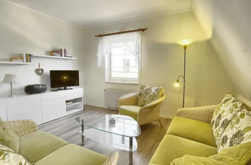 Vacation apartment/apartment for 2 guests with 40m² in Zingst (145983) - Image 1