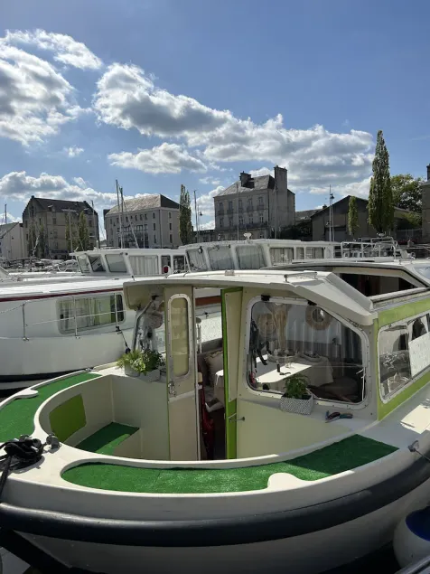 Péniche Habitable - Image 1