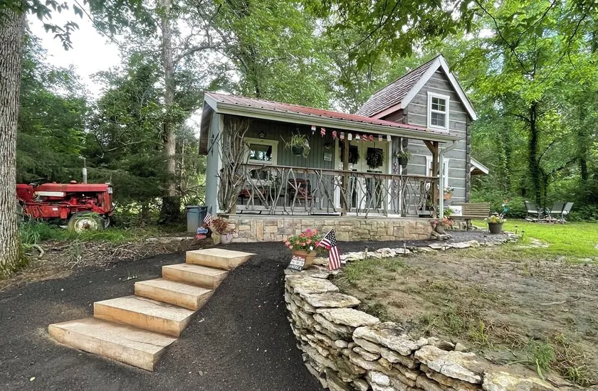 Cabane Cedar Twig: Sereine, confortable et tranquille - Image 1