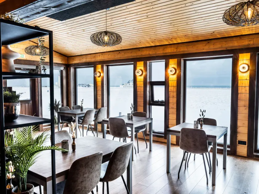 Lighthouse-Inn - Image 1