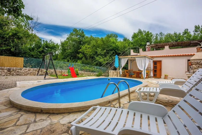 Villa Adry 2 - Image 1
