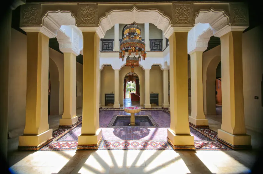 Marrakech house for 10 people, playground, 20 m swimming pool, hammam, wifi. - Image 1