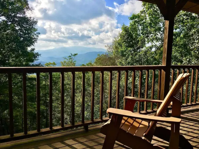 O'Connors Retreat - Blowing Rock, Hot tub Secluded acreage, fabulous views - Image 1