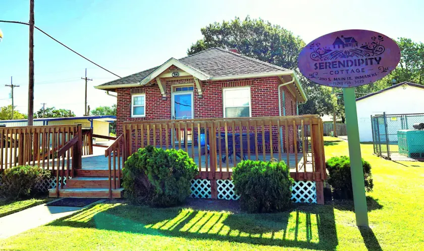 Serendipity Guest Cottage - Image 1
