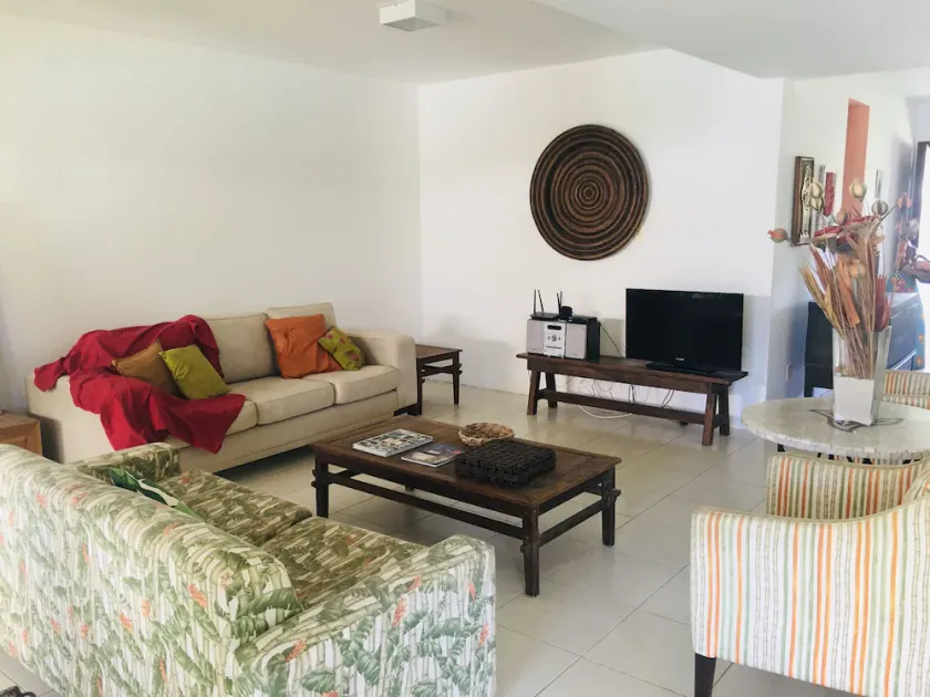 Paradise House in Gurajuba, 10 km from Praia do Forte - Image 1