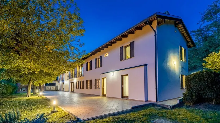 CASCINA LA VALLE 10&2, Emma Villas - Image 1