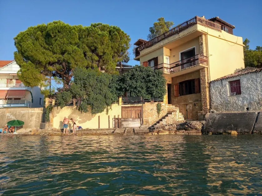 Traditional house over the sea wave - Image 1
