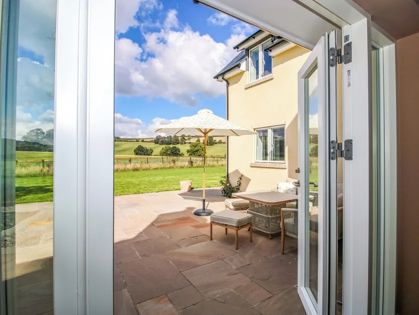 Hoddell Pitch Cottage - Image 1