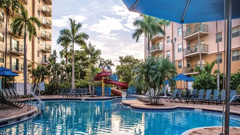 2br Deluxe Family Fun Beach, Boating & Golf -AP - Image 1