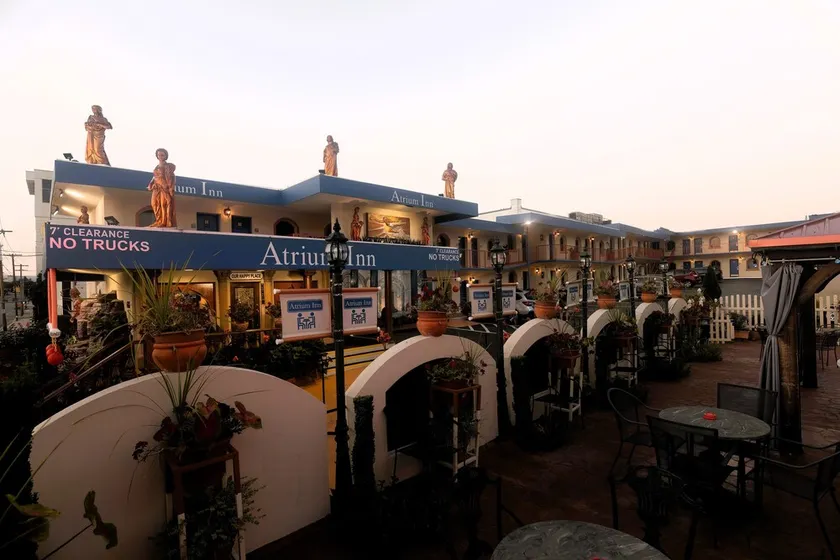 Atrium Inn - Image 1