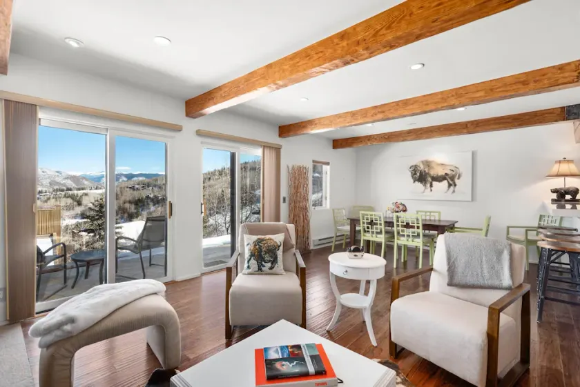 MY MOUNTAIN SHACK-Upscale Condo- Walk to Lifts-Mountain VIEW - Image 1