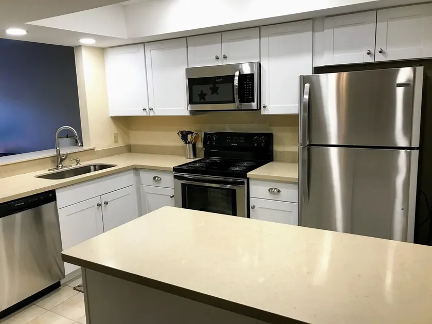 Peaceful, Convenient Northshore Condo: Mandeville near Madisonville, Covington - Image 1