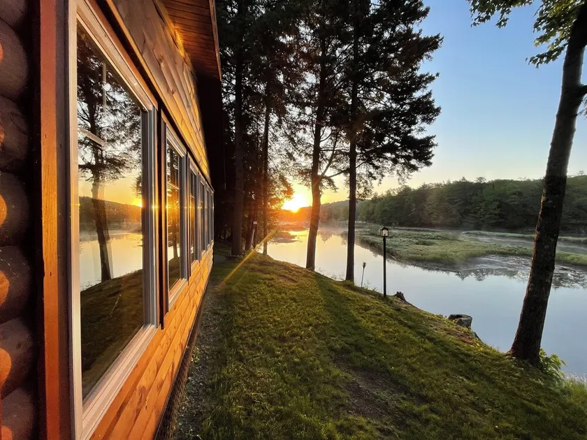 Moose River Landing Cabin on the Majestic Moose River! Waterfront - Old Forge NY - Image 1