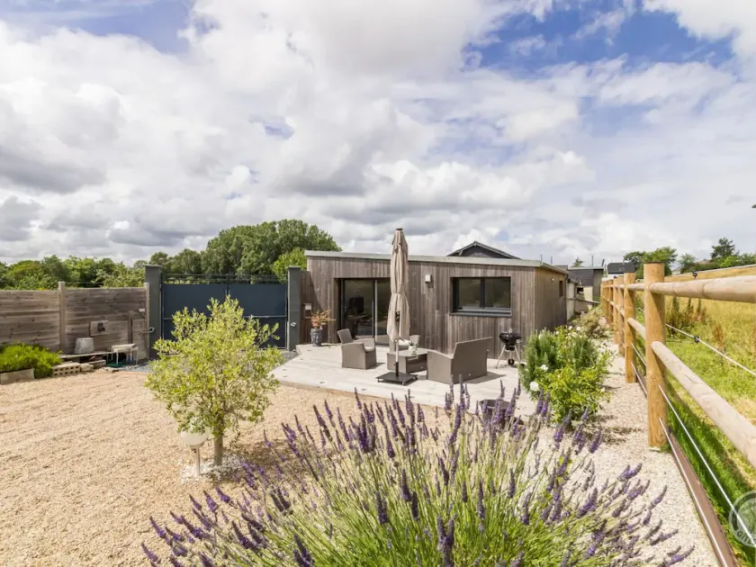 Cozy house with terrace in Tourlaville - Image 1