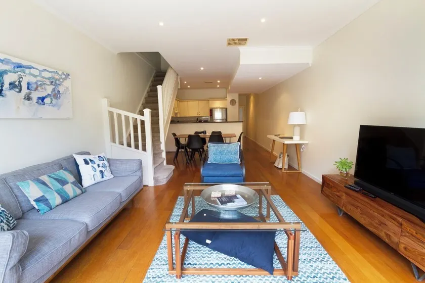 Adelaide | 3BR Norwood Townhouse | Fringe Stay + Wi-Fi + Parking + Smart TV | Walk Everywhere - Image 1