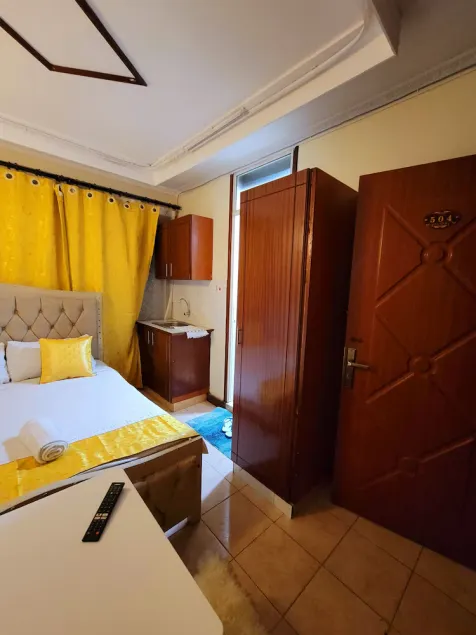 Sunrise Suites - Image 1