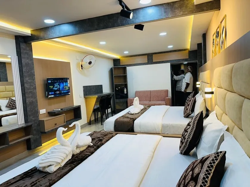 Yatri stay inn - Image 1
