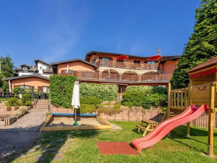 Familienorientiertes Apartment mit Grill, Terrasse und Garten - Image 1