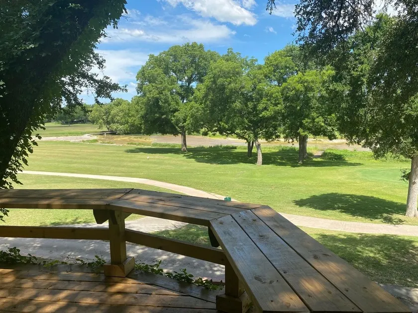 Salado Mill Creek Townhome # 9, mit Blick auf Creek, Robert Trent Jones Golf Course - Image 1