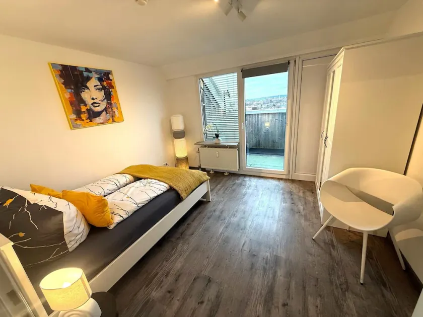 Über den Dächern Kemptens mit Panoramablick - Image 1