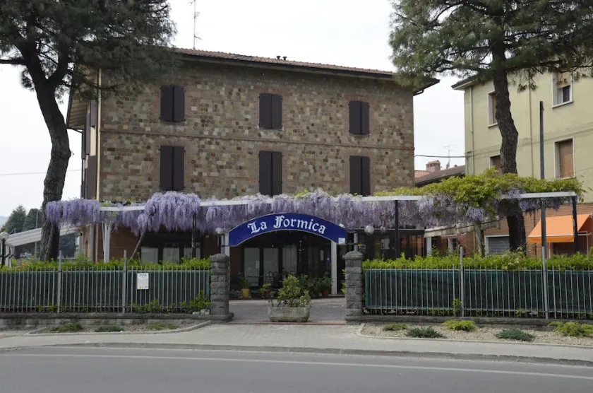 La Formica - Image 1