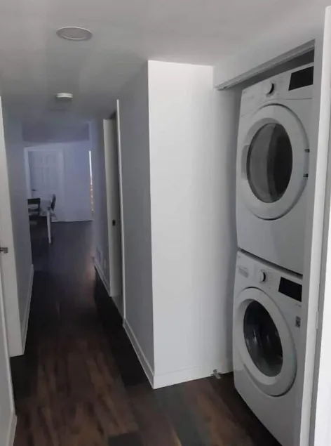 Magnifique studio lumineux à Montréal - Image 1