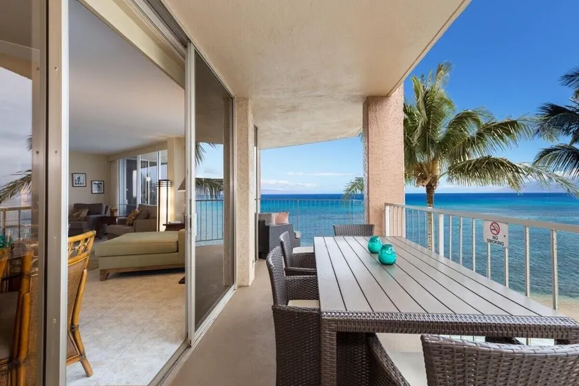 Royal Kahana 510  Spectacular Direct Oceanfront Views - Image 1