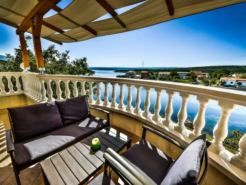 Holiday Home in Krusevo with Garden & BBQ - Image 1