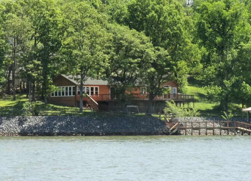 Lakefront Cabin på hovedkanalen! - Image 1