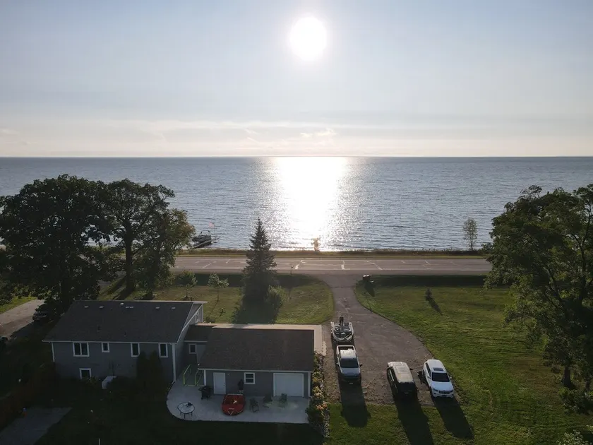 Mille Lacs Lake Home! Fishing Dock, Game-room, Amazing yard, Kayaks to enjoy! - Image 1