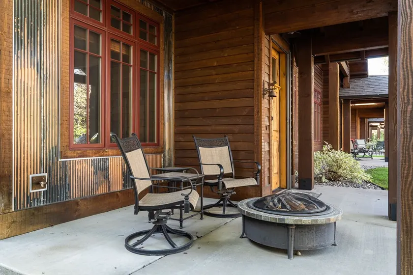 Bozeman Bungalow -Convenient and Well Appointed Monthly Rental, 30+ nights - Image 1