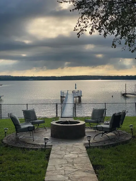 Private Lake House on Eagle Mountain Lake - Image 1