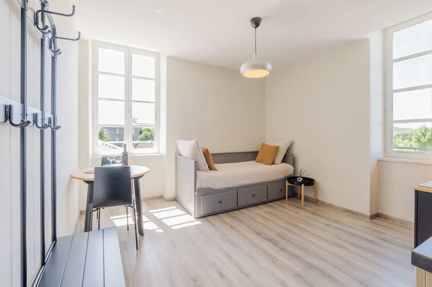 Appartement dans un hôtel 'Chatus' avec Wi-Fi et climatisation - Image 1