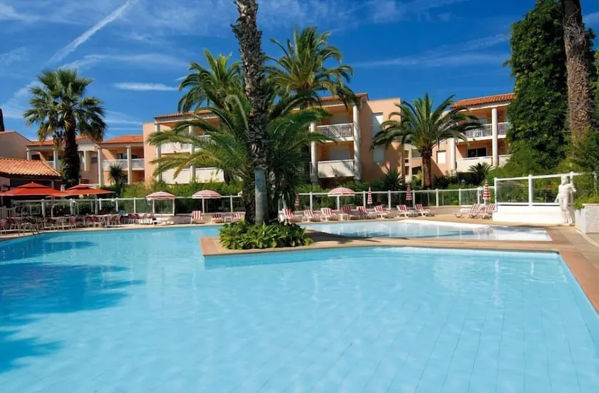 Vallauris Golfe Juan: House with characterLuxury Apartment - Image 1