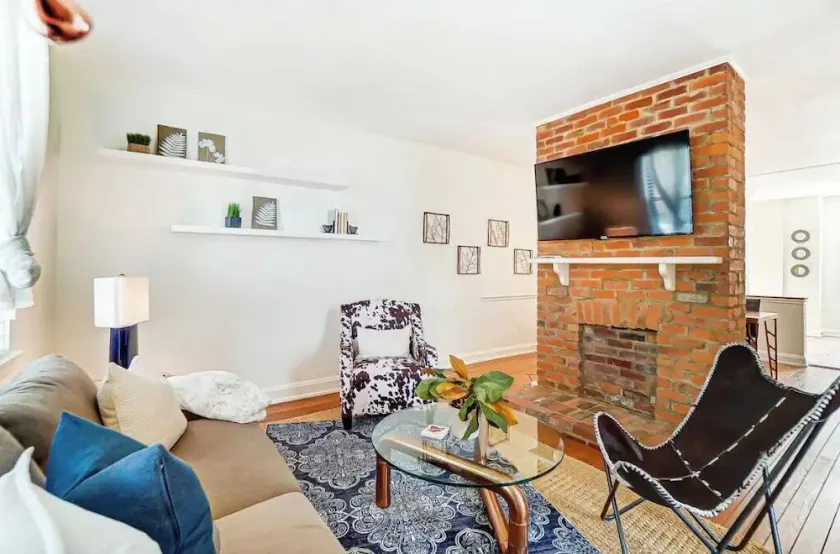 Oakley Square 3BR - Walkable-Sleeps 5 - Fire Pit - Image 1