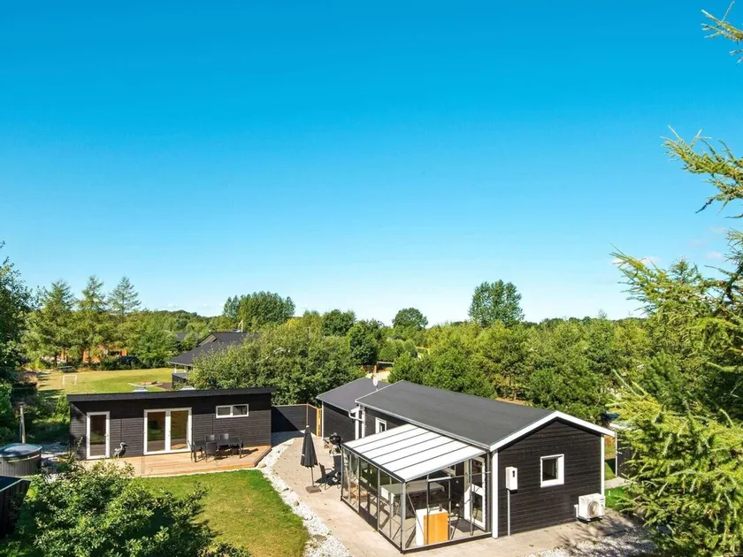 5 person holiday home in Glesborg - Image 1