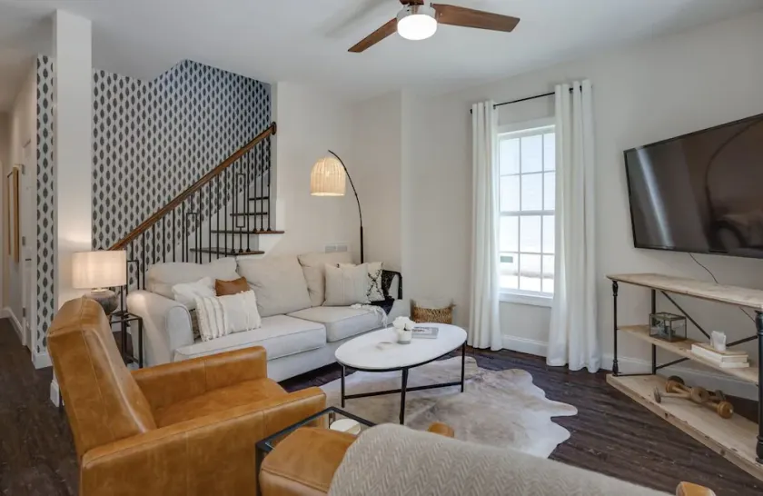Peak City Perfection- Apex Downtown Walkable, Park Views, Big Yard, Large Groups - Image 1